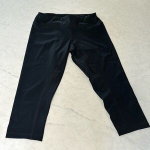 ASICS cropped black legging